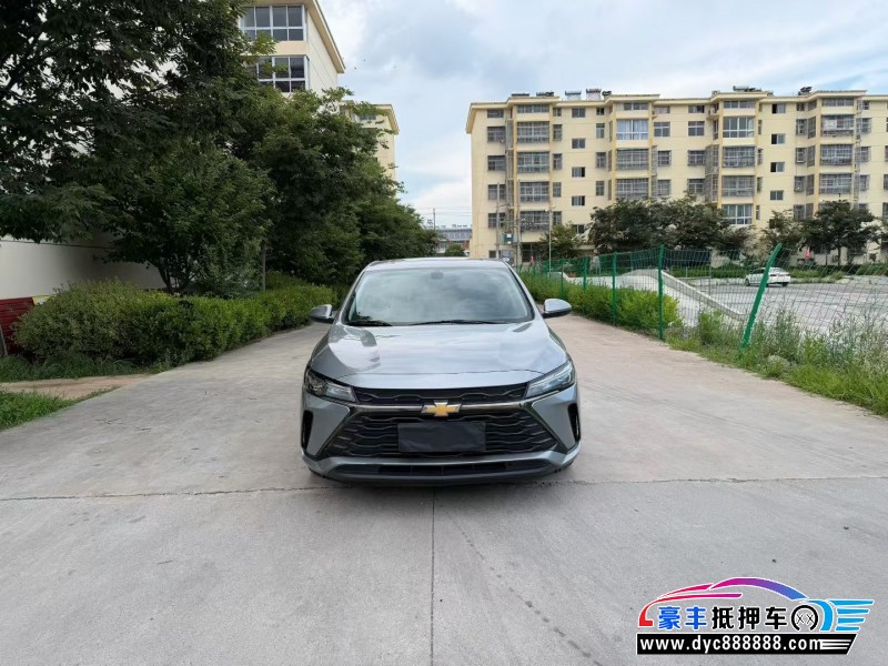 抵押车出售23年雪佛兰科鲁泽轿车