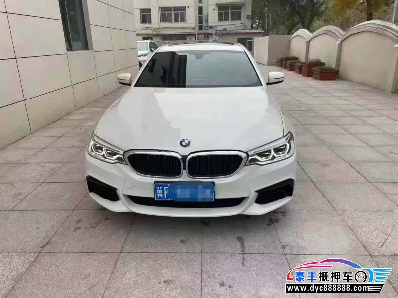 20年宝马5系轿车抵押车出售