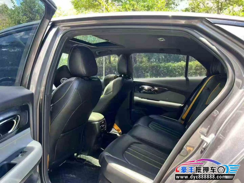 23年传祺影豹轿车抵押车出售