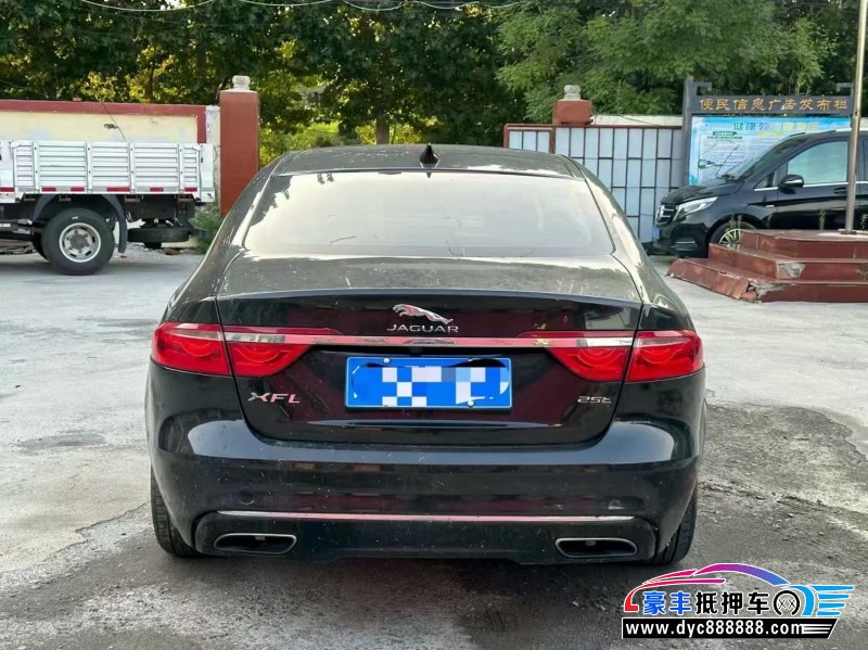 17年捷豹XFL轿车抵押车出售