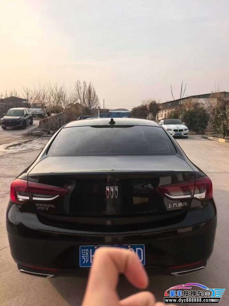 25年别克君威轿车抵押车出售