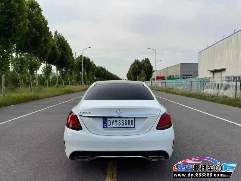20年奔驰C轿车抵押车出售