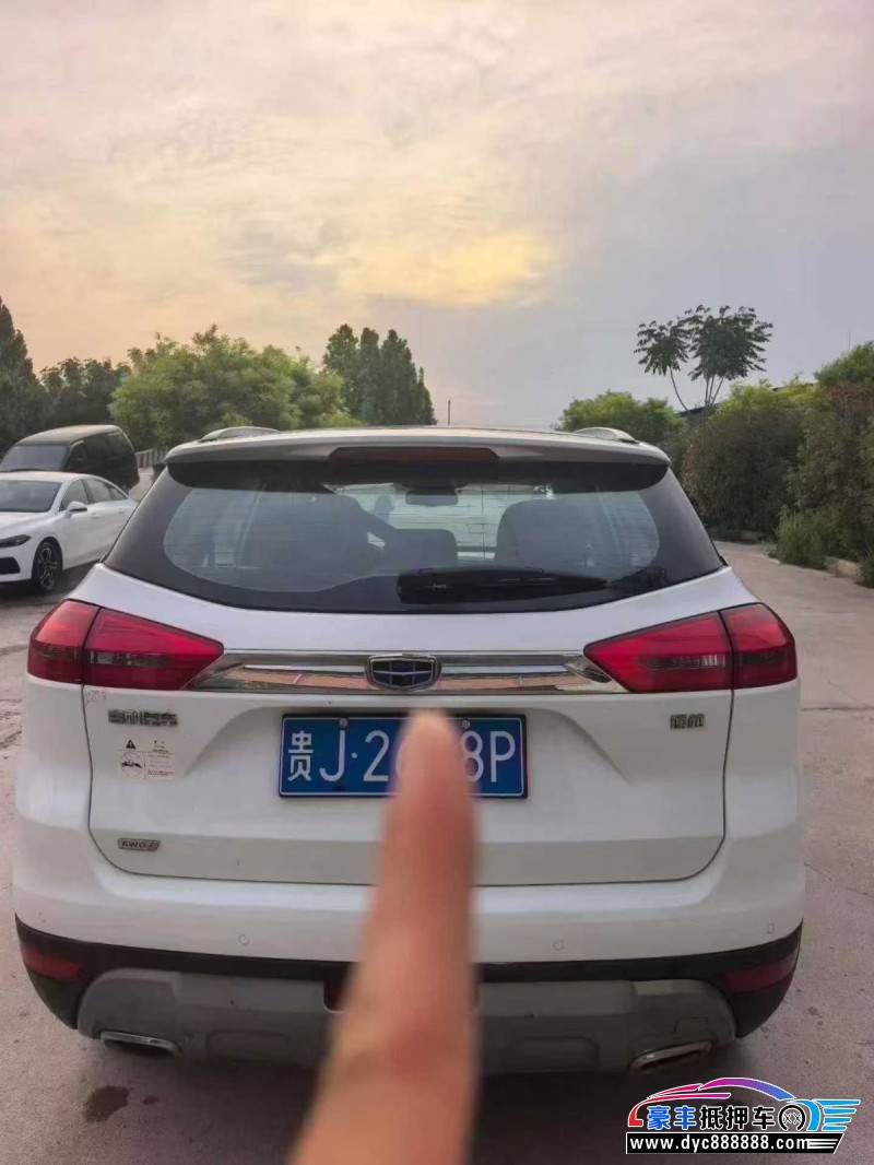 18年吉利博越轿车抵押车出售