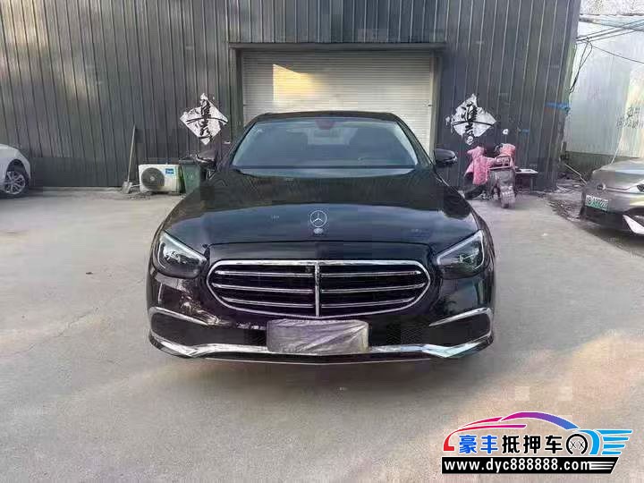 22年奔驰E轿车抵押车出售