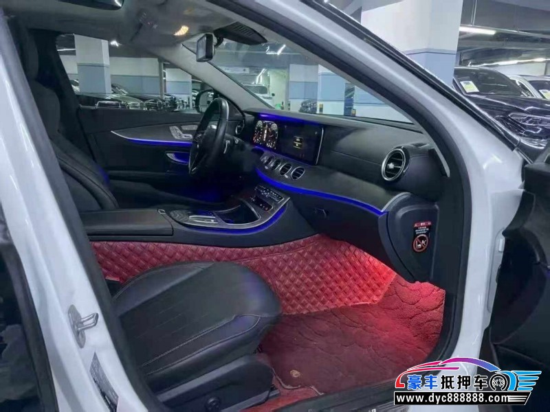 21年奔驰E轿车抵押车出售