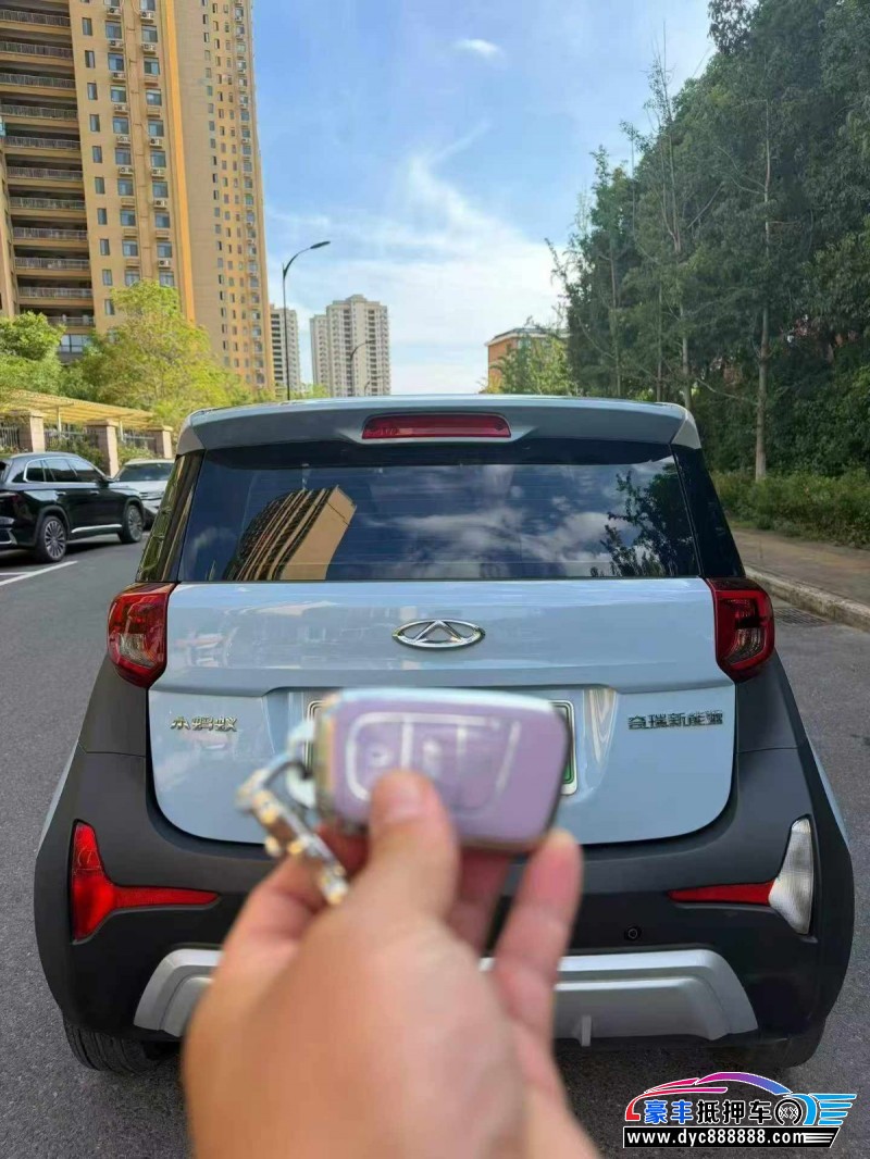 25年奇瑞小蚂蚁轿车抵押车出售
