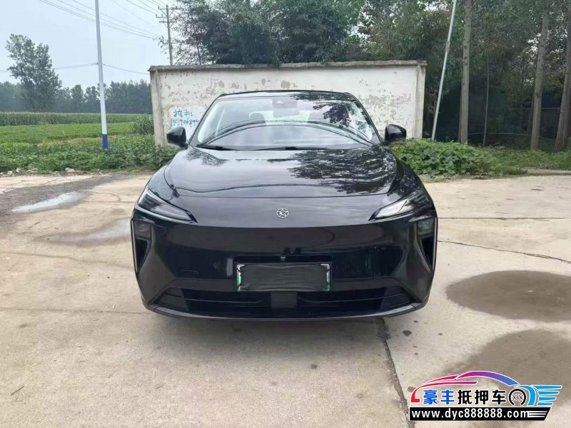 抵押车出售25年启辰大V轿车