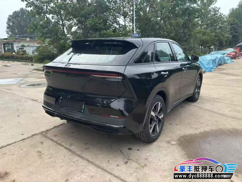 25年启辰大V轿车抵押车出售
