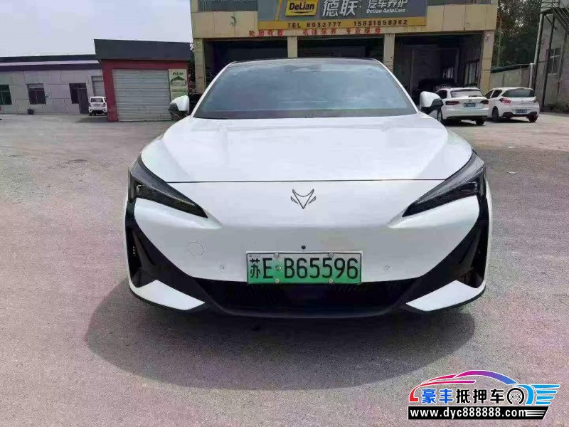 24年极狐阿尔法S轿车抵押车出售