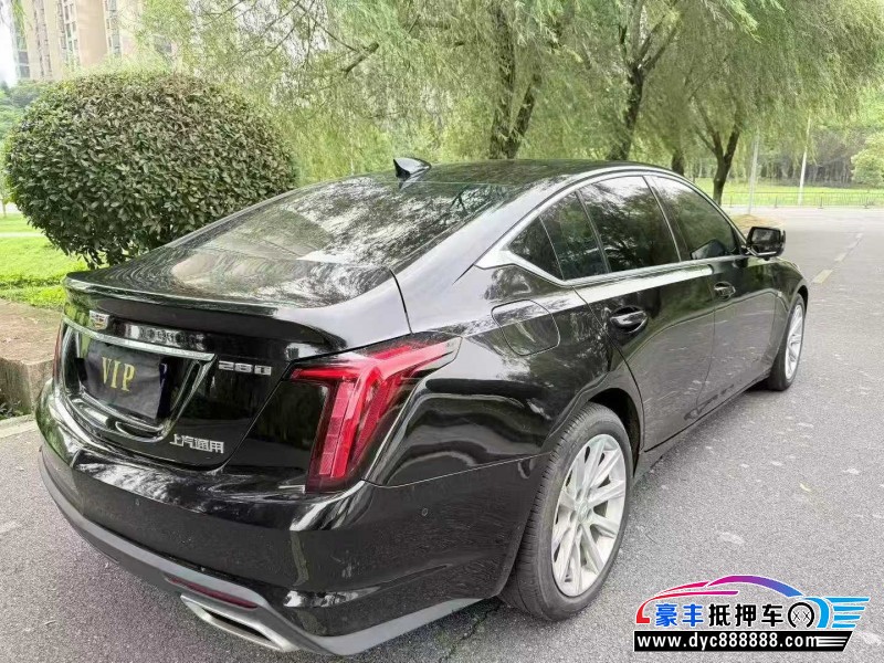 22年凯迪拉克CT5轿车抵押车出售