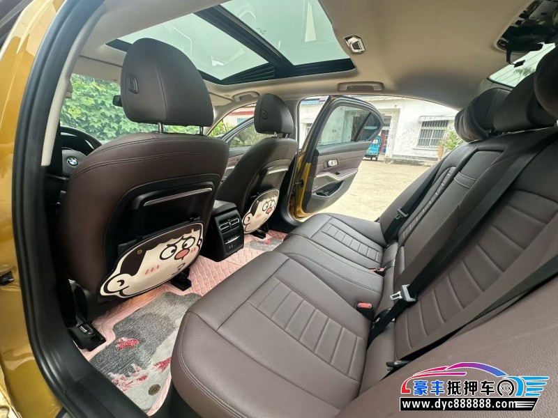 20年宝马3系轿车抵押车出售