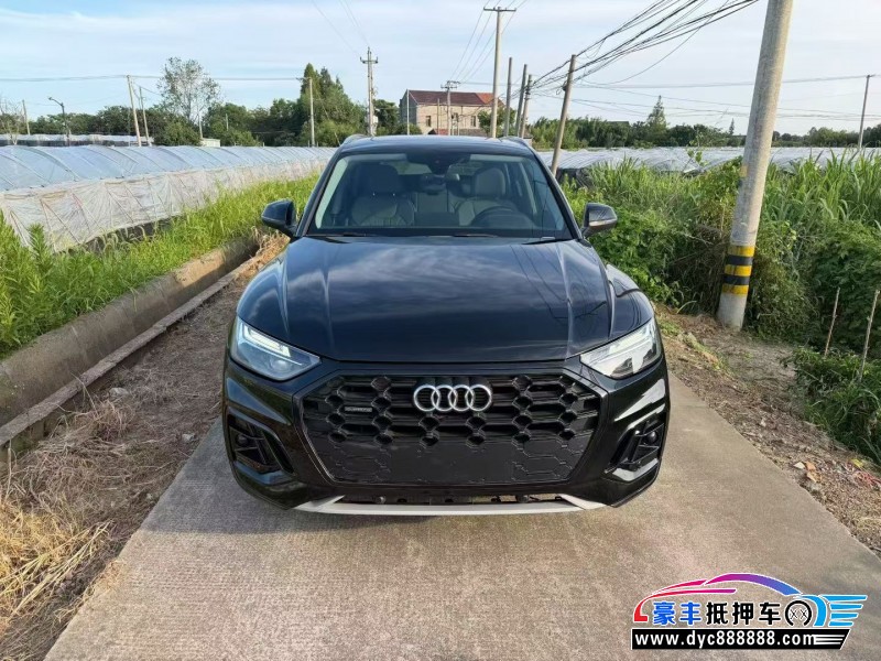 21年奥迪Q5轿车抵押车出售