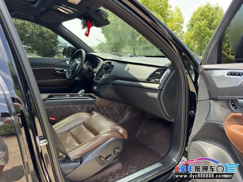 23年沃尔沃XC90轿车抵押车出售