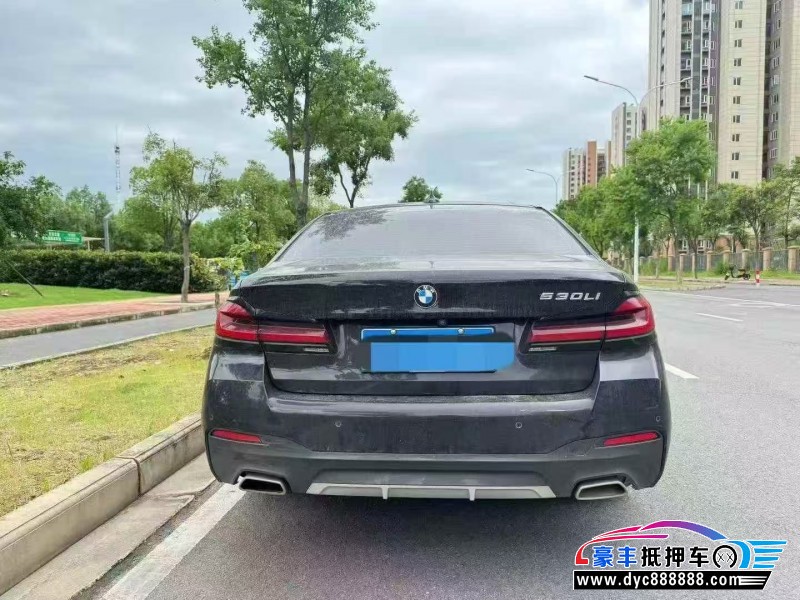 21年宝马5系轿车抵押车出售