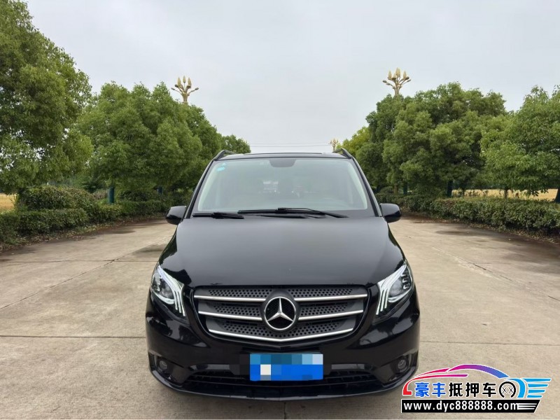 抵押车出售20年奔驰威霆轿车