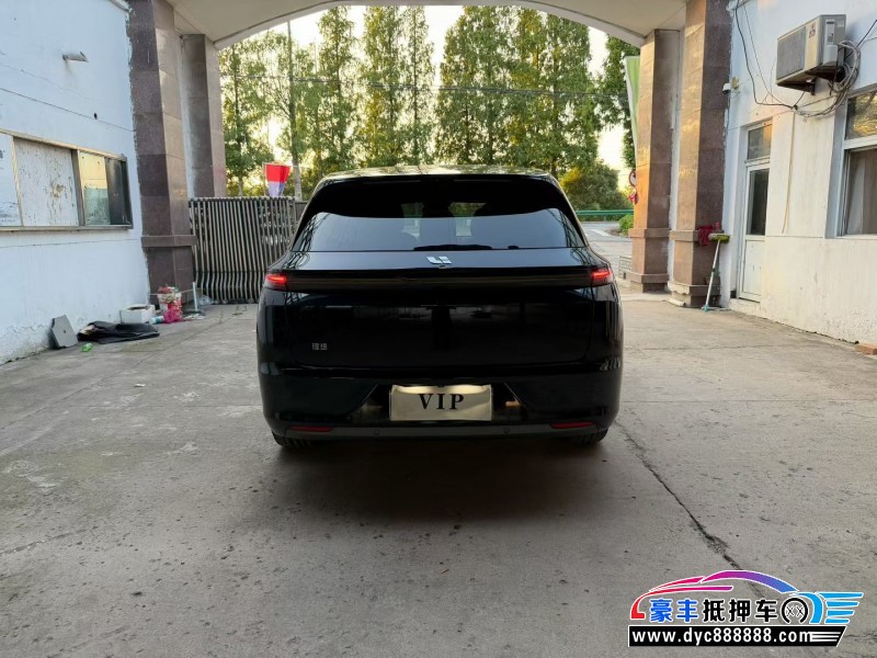 23年理想L7轿车抵押车出售