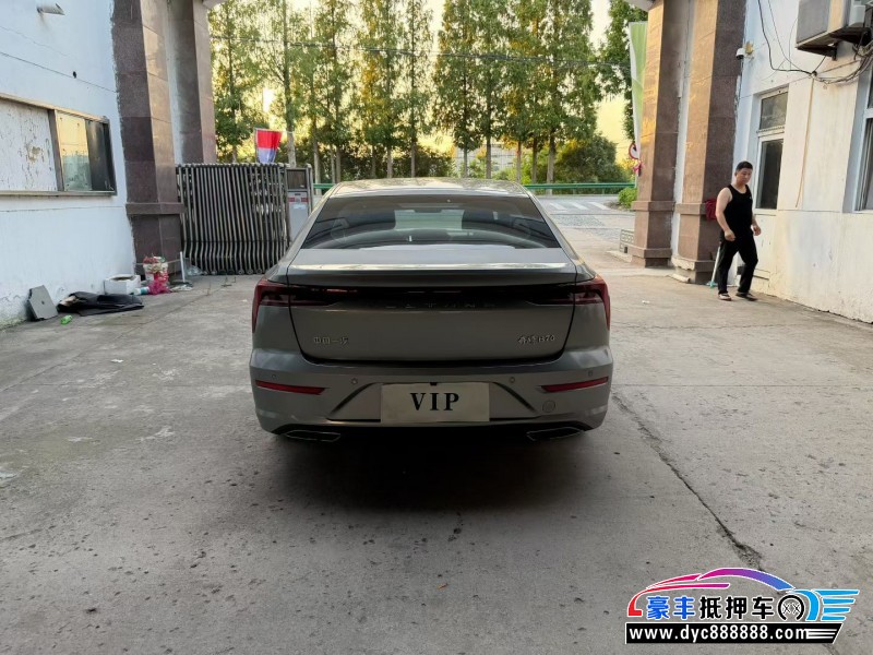 23年奔腾B70轿车抵押车出售