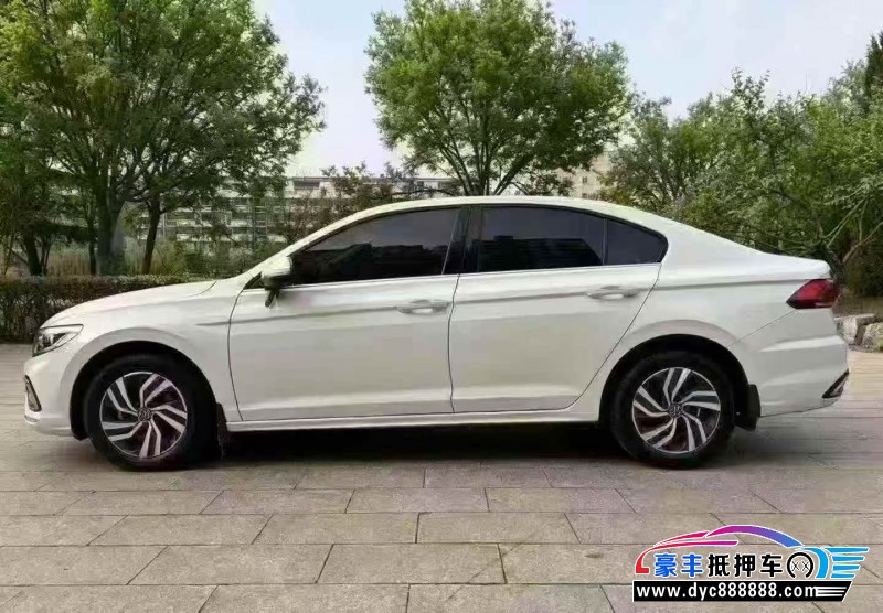 23年大众宝来轿车抵押车出售