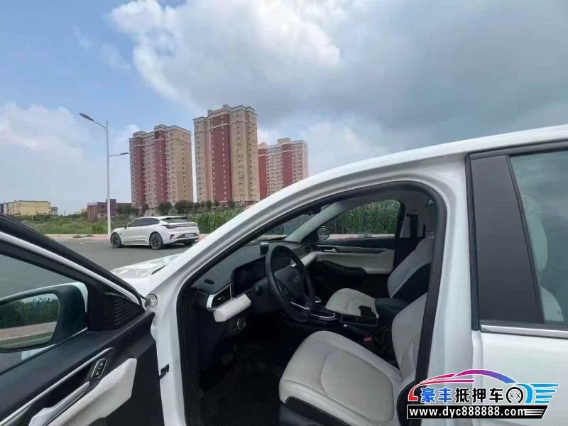 22年福特福睿斯轿车抵押车出售