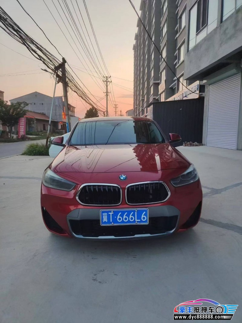 抵押车出售19年宝马X2轿车
