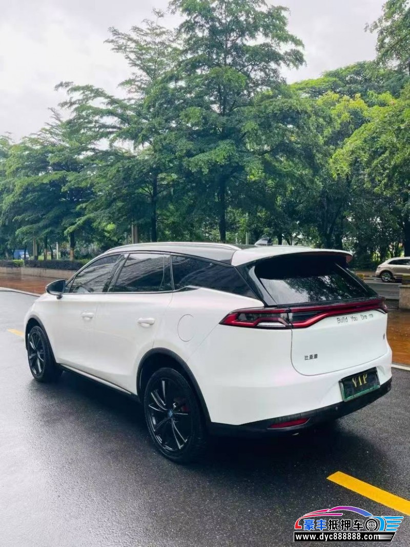 20年比亚迪唐轿车抵押车出售