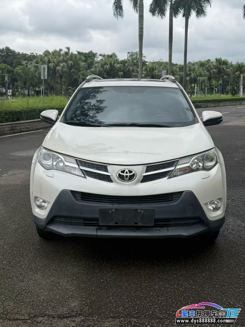 15年丰田RAV4轿车抵押车出售