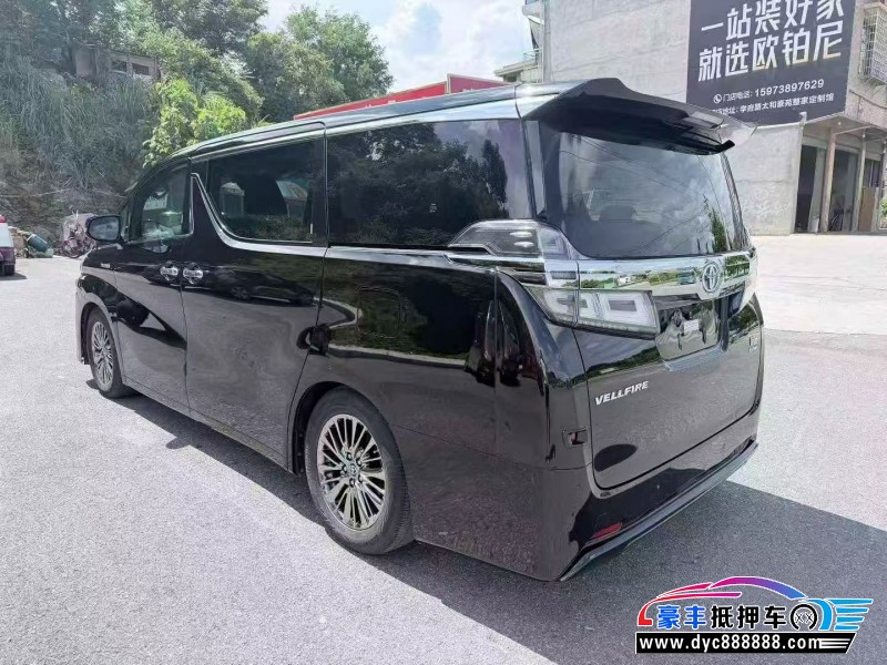 20年丰田威尔法轿车抵押车出售