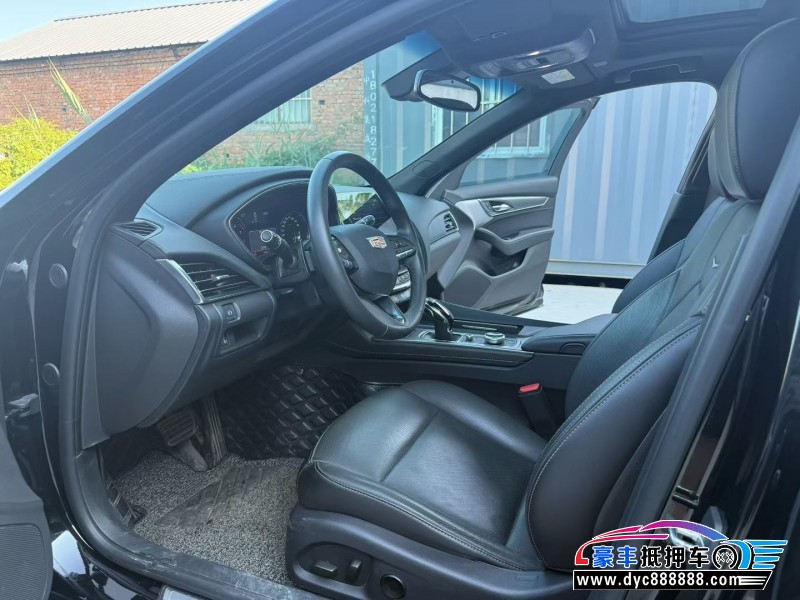 22年凯迪拉克CT5轿车抵押车出售