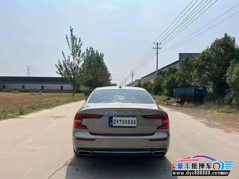 22年沃尔沃S90轿车抵押车出售