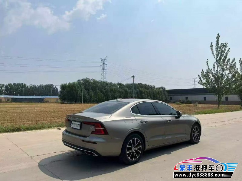 22年沃尔沃S90轿车抵押车出售