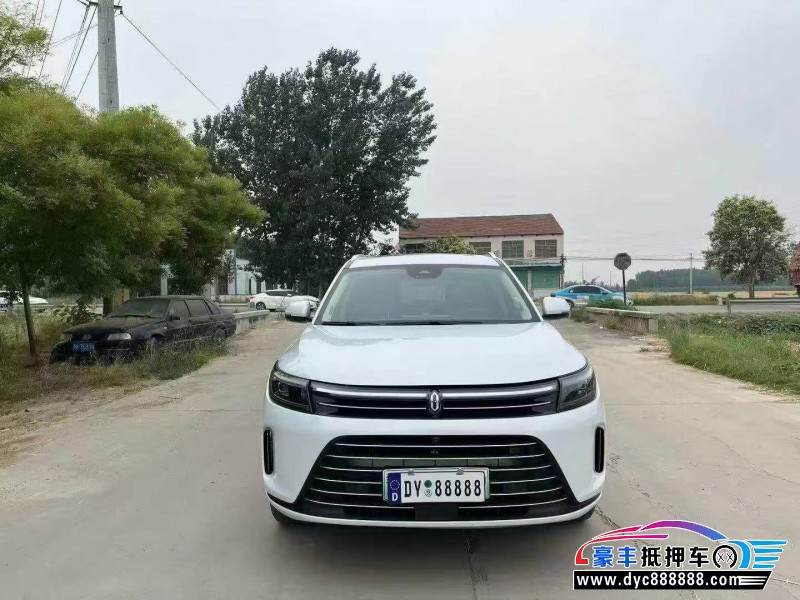 抵押车出售22年华为问界轿车