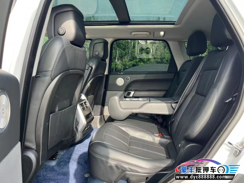 21年路虎揽胜运动轿车抵押车出售