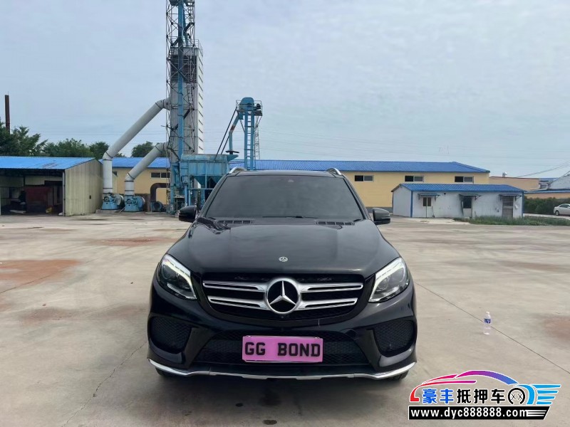 抵押车出售18年奔驰GLE轿车
