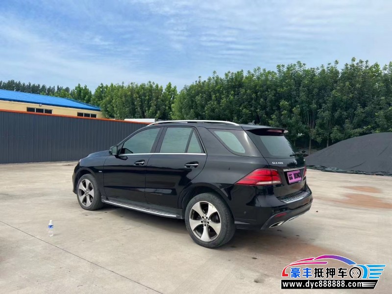16年奔驰S轿车抵押车出售