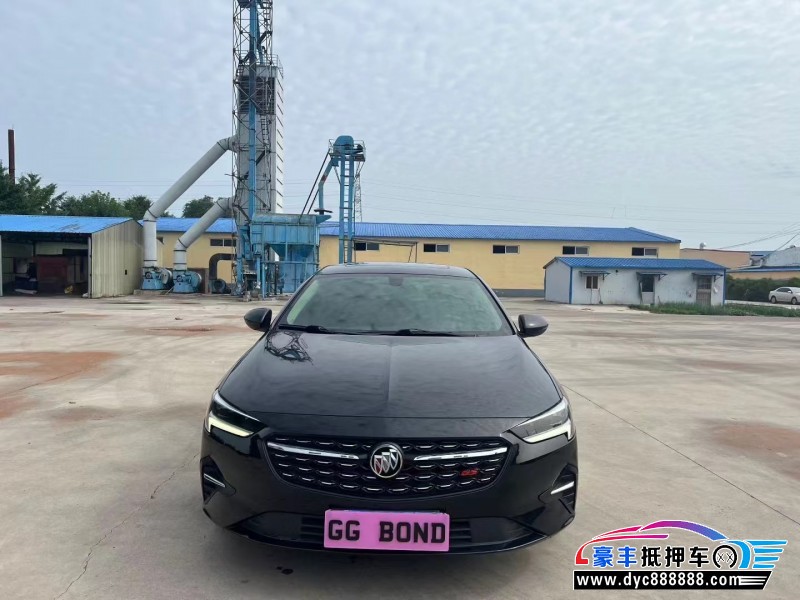 抵押车出售21年别克君威轿车