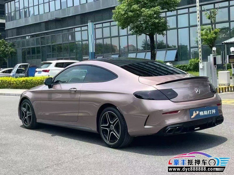 23年奔驰C轿车抵押车出售