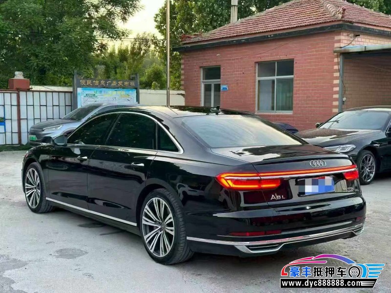 18年奥迪A8L轿车抵押车出售