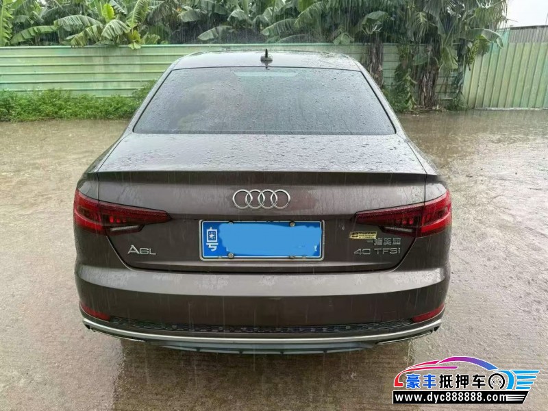 19年奥迪A4L轿车抵押车出售