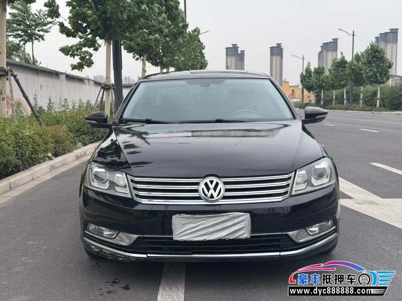16年大众迈腾轿车抵押车出售
