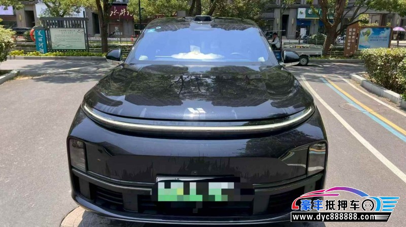 23年理想L7轿车抵押车出售