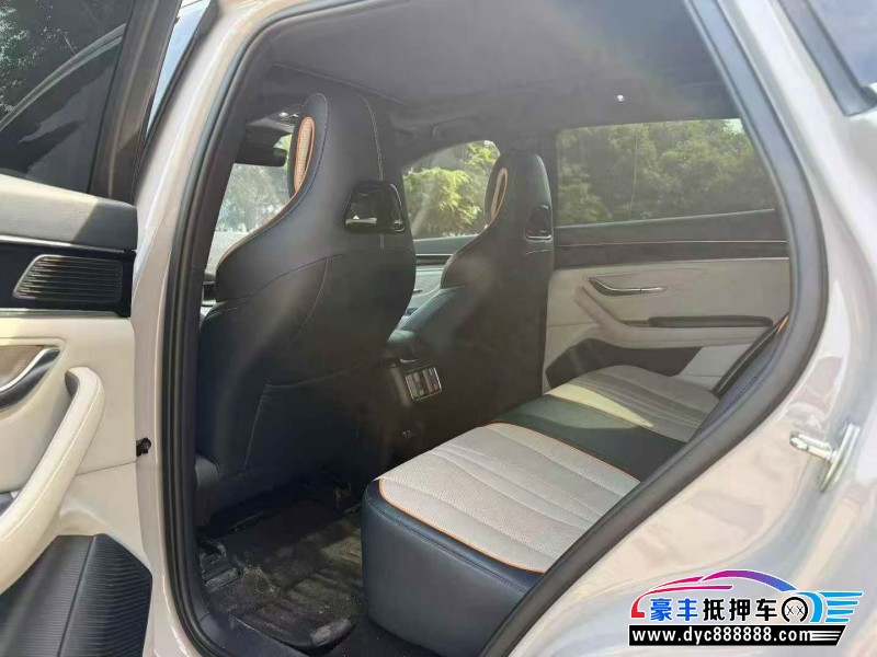 24年比亚迪宋轿车抵押车出售