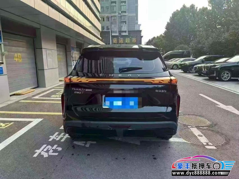 25年奇瑞瑞虎7轿车抵押车出售