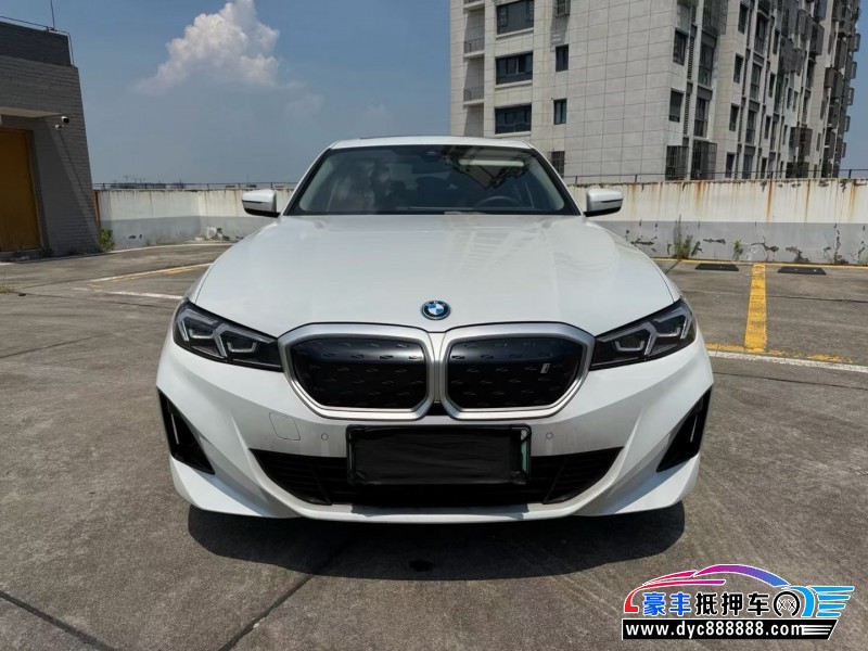 抵押车出售23年宝马i3轿车