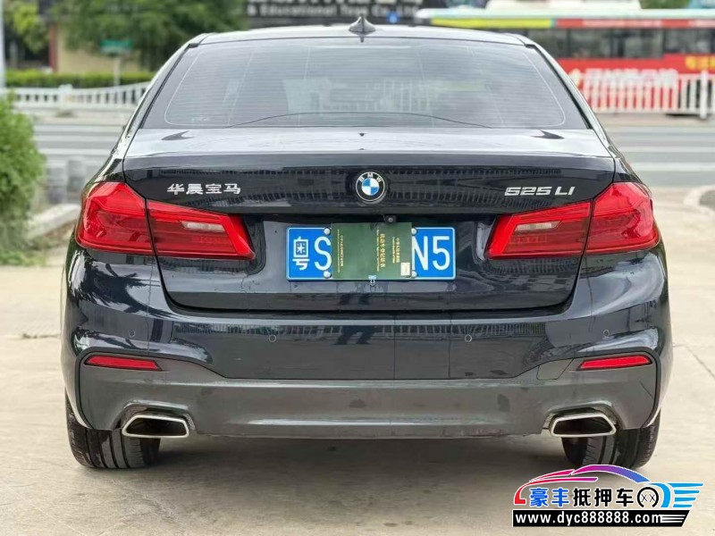 20年宝马5系轿车抵押车出售