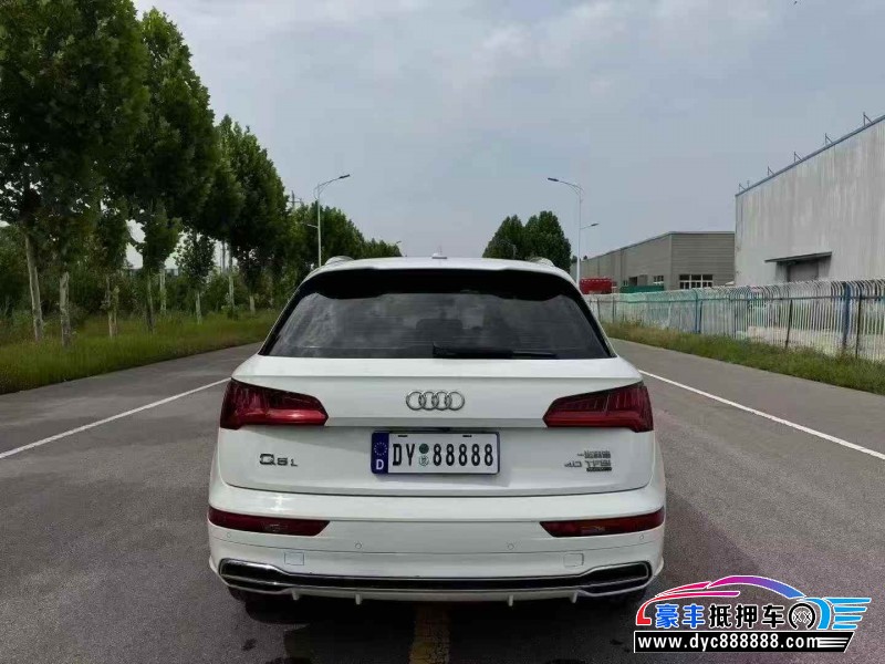 19年奥迪Q5SUV抵押车出售