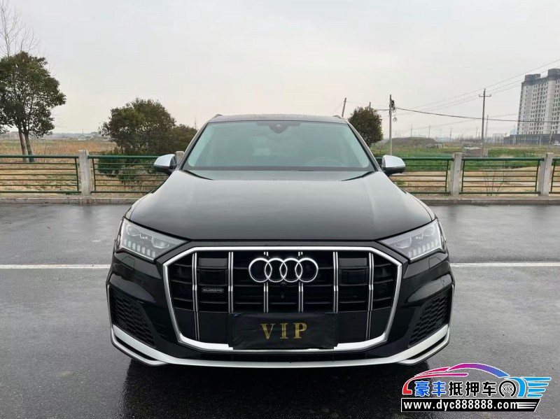 抵押车出售23年奥迪Q7轿车