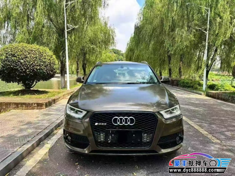 抵押车出售16年奥迪Q3轿车