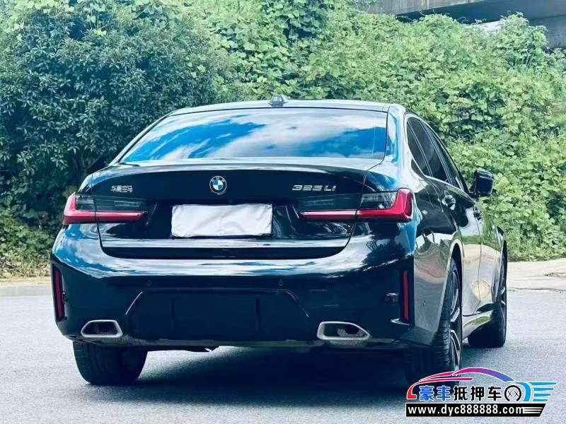 25年宝马3系轿车抵押车出售