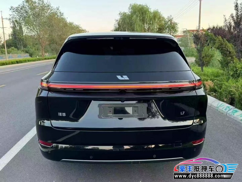 25年理想L7轿车抵押车出售