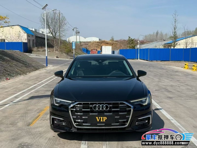 抵押车出售19年奥迪A6L轿车